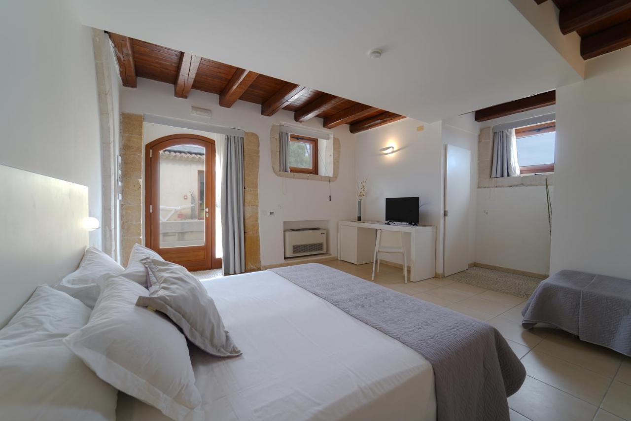 Kalaonda Plemmirio Hotel Syracuse Esterno foto
